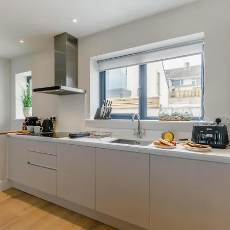 2 Bed In Newquay Oc-E26943-3